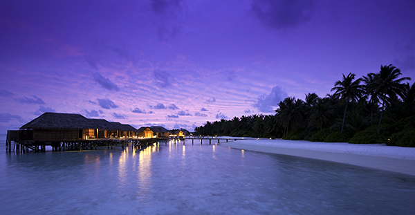 Conrad-Maldives_Superior-Water-Villa-1
