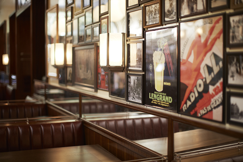 Colbert Café-1