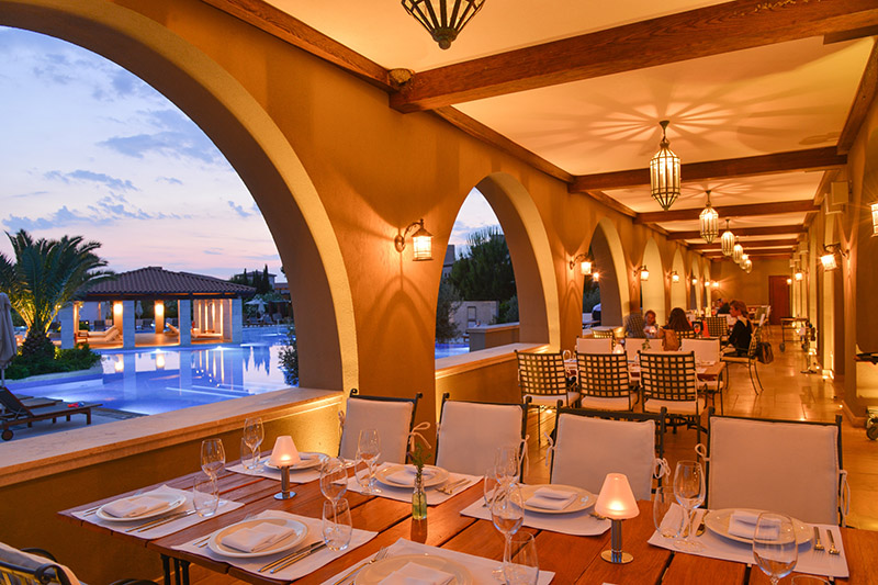 Η Costa Navarino καλωσορίζει τη νέα γαστρονομική πρόταση: Armyra by Papaioannou ΔΙΑΚΡΙΣΕΙΣ ΣΤΗΝ ΕΣΤΙΑΣΗ
