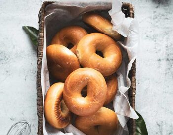 PLAIN-BAGEL-